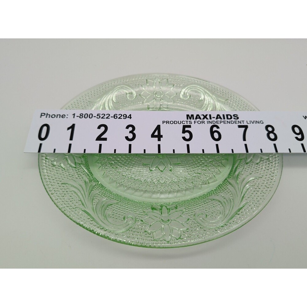 Vintage Pressed Tiara Indiana Chantilly Green Glass Snack Plate - Picture 3 of 6